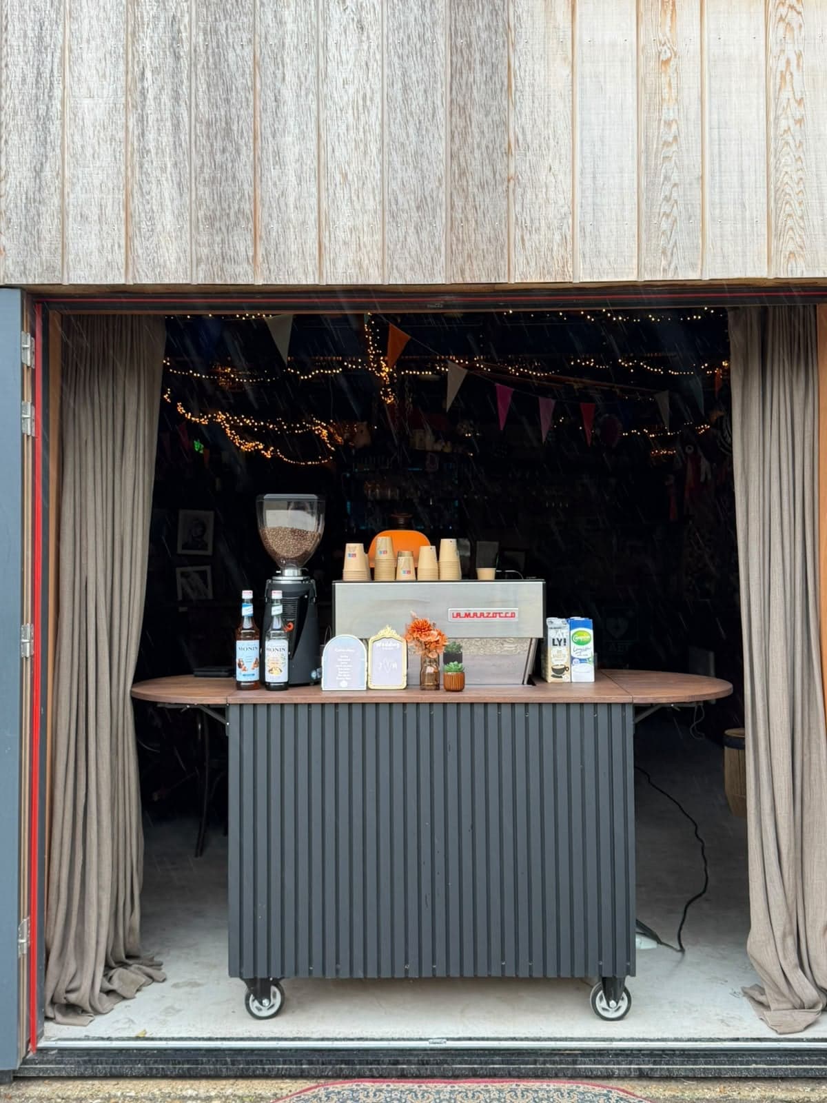 Bar 2 met tweegroeps La Marzocco